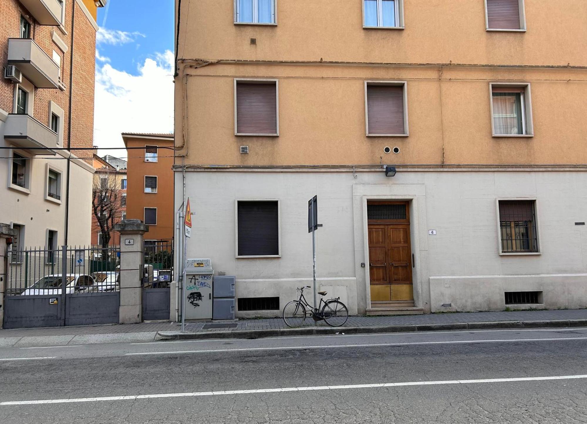 Casa Daura - Your Comfortable Apartment In Bologna - Parking Экстерьер фото